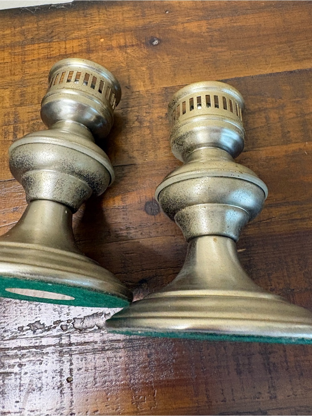 Pair Of Vintage Hurricane candle Holders I.M.Schaffer Co. - Picture 8 of 10